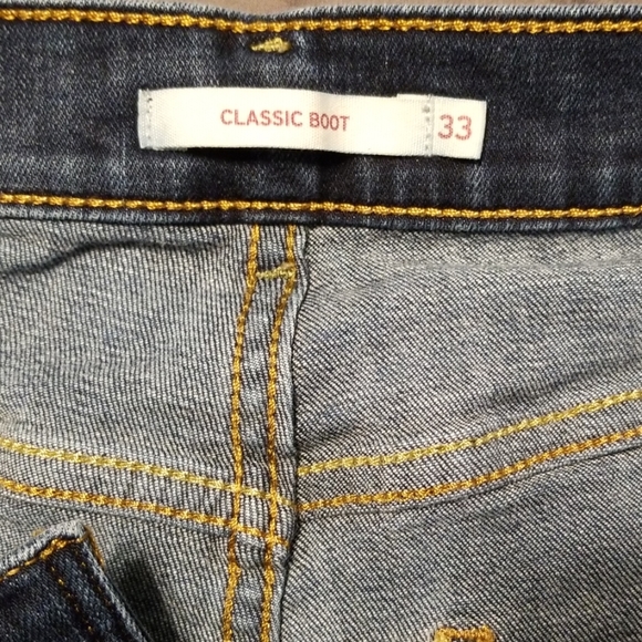 Levi's Classic Bootcut Jeans - Picture 5 of 6